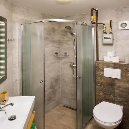 Flying Bed Close To Castle And Airport * 布拉格