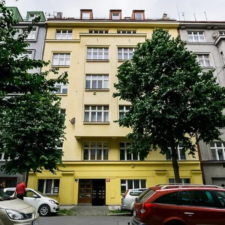 Apartment Flying Bed Apartment Close To Prague Castle And Airport Prague