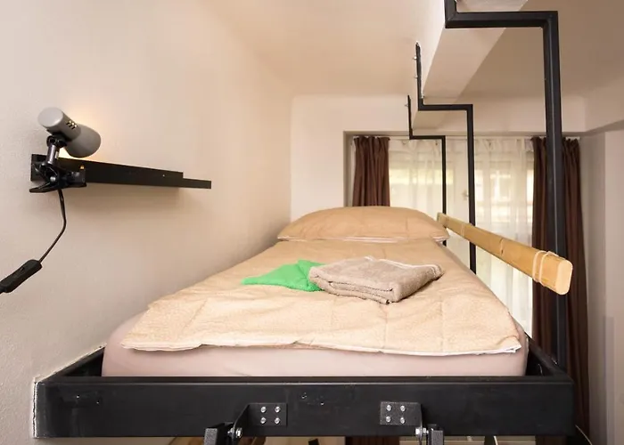 Apartment Flying Bed Apartment Close To Prague Castle And Airport *