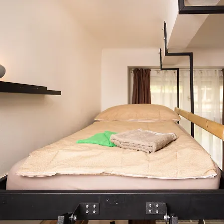 Lejlighed Flying Bed Close To Castle And Airport Prag